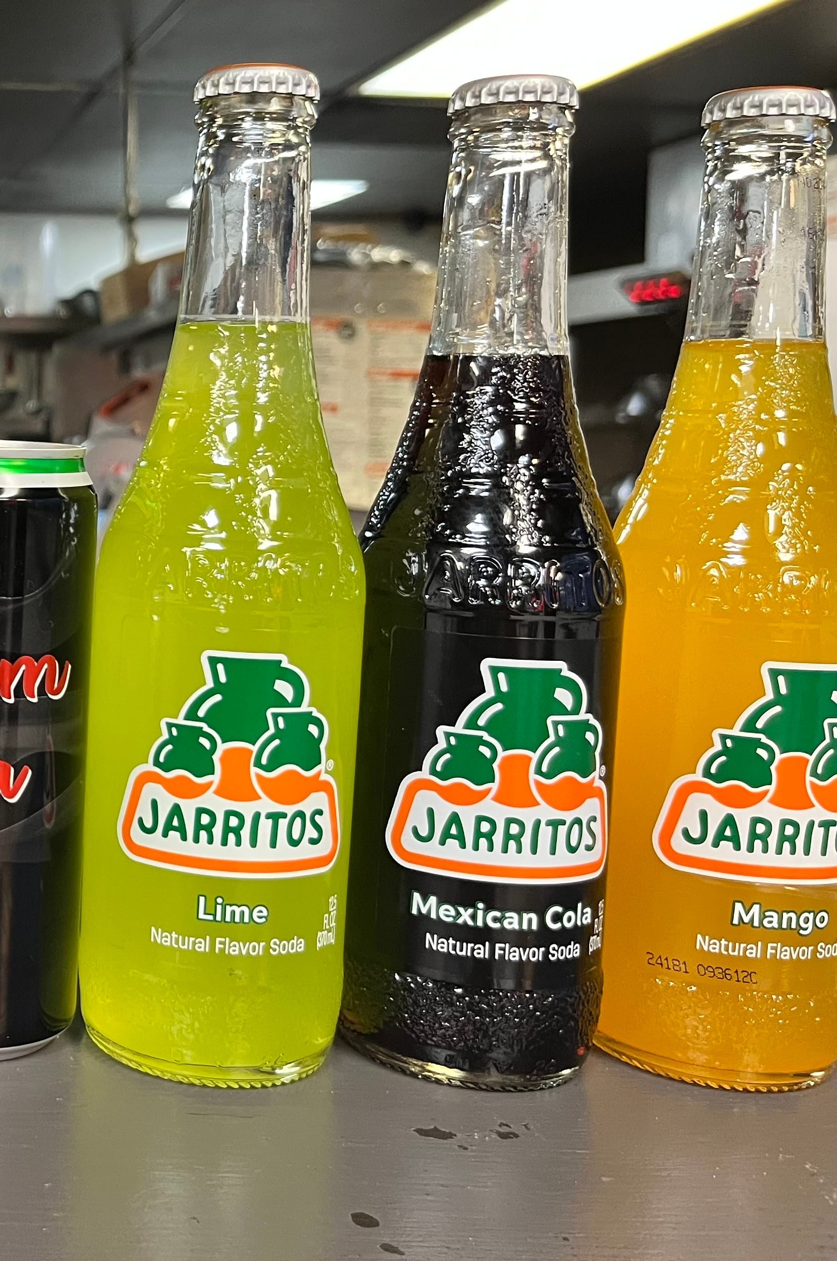 Jarritos.